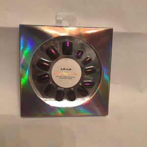 La-La Chrome Press-On Nails  new in package